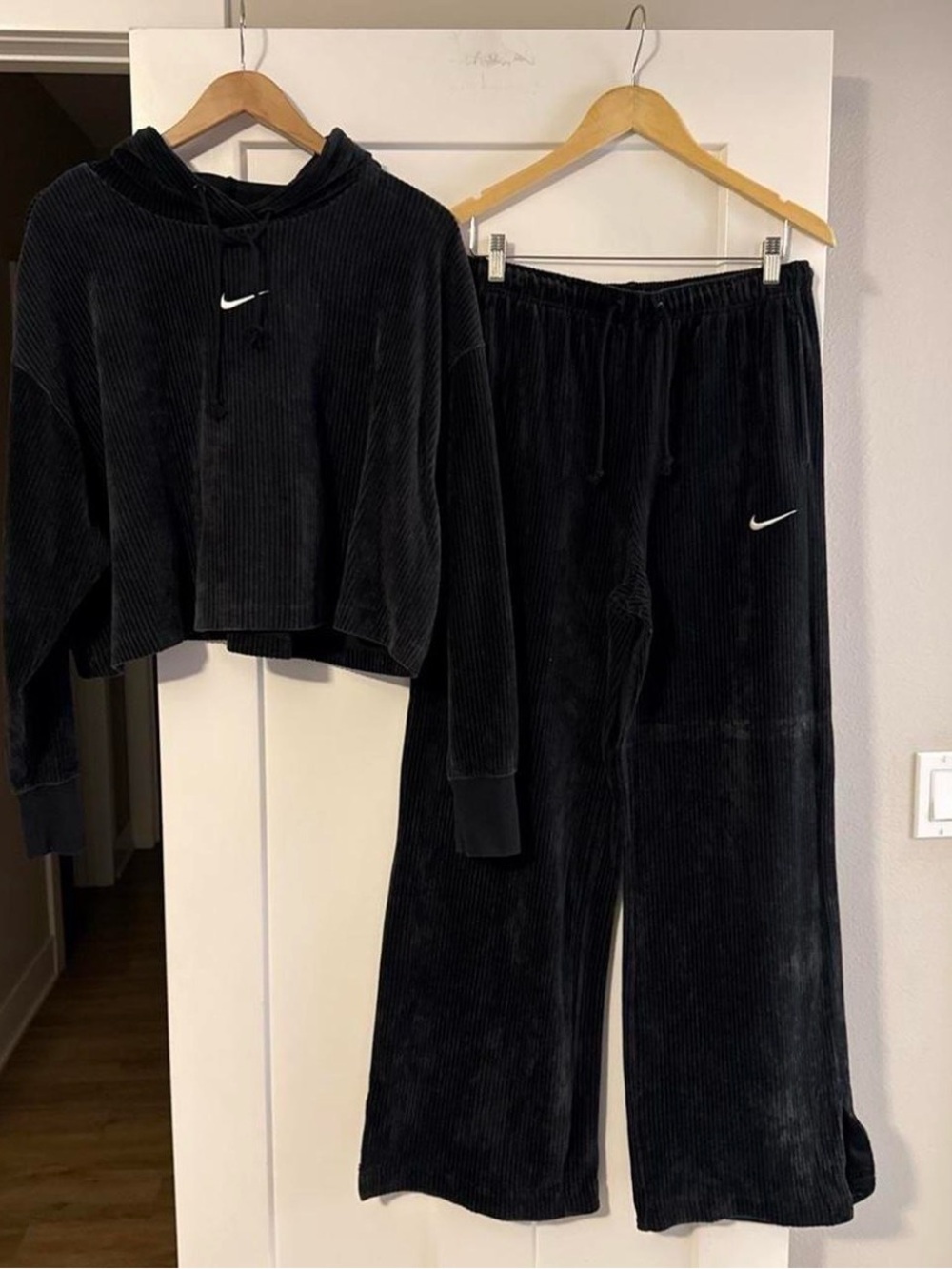 Nike Black Ribbed Velour Cropped Hoodie & Wide-Leg Pants